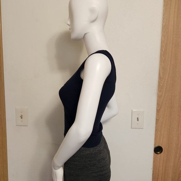 Obsessive Love‎ Navy blue cropped graphic tank top size large - Picture 3 of 9